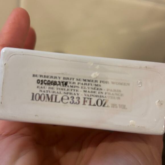 Burberry Brit Summer for Women Perfume - Picture 3 of 3